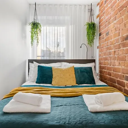 Bob W Centre - Avangard Apartman *