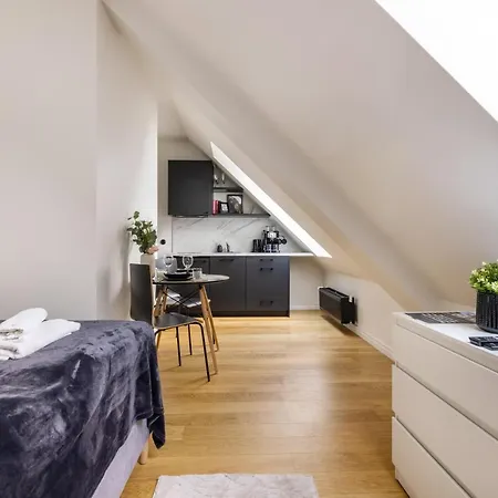 Bob W Centre - Avangard * Tallinn