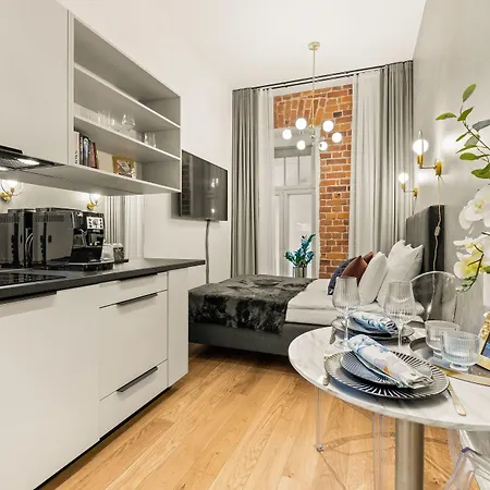 Bob W Centre - Avangard Apartment Tallinn
