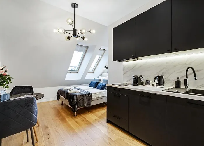 Bob W Centre - Avangard