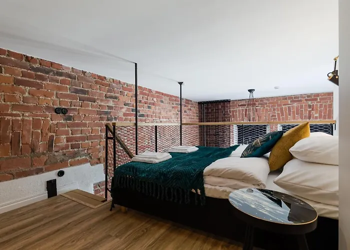 Bob W Centre - Avangard アパート タリン