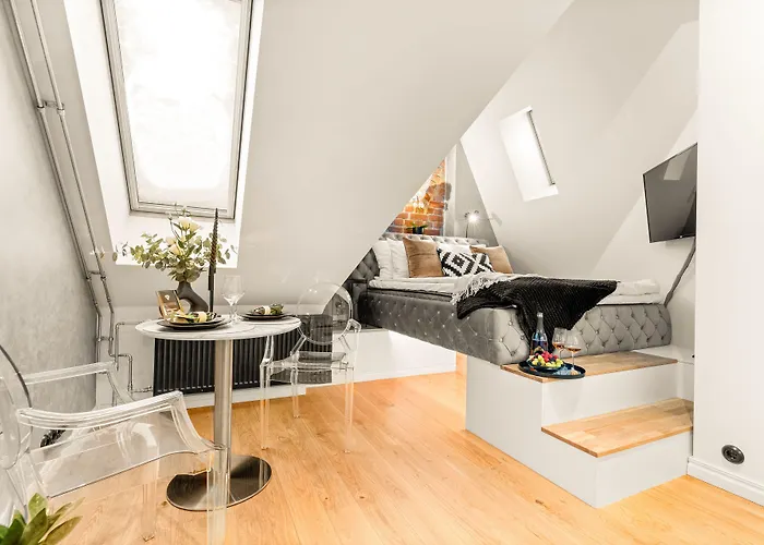 Bob W Centre - Avangard アパート タリン