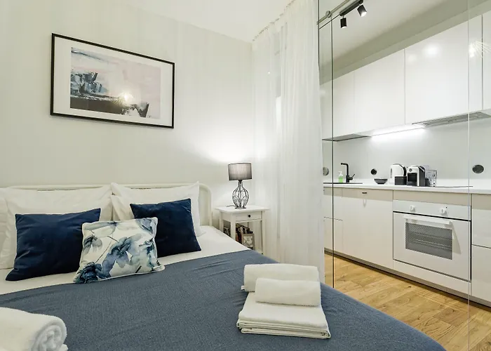 Bob W Centre - Avangard * タリン