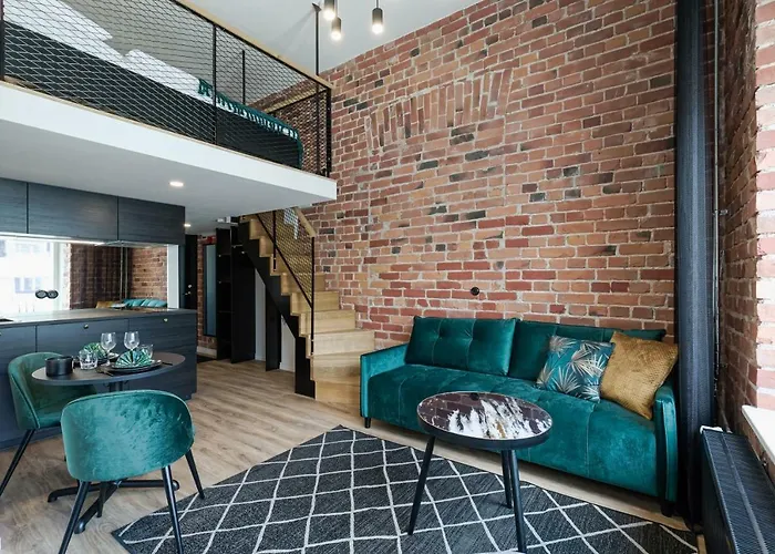 Bob W Centre - Avangard * タリン