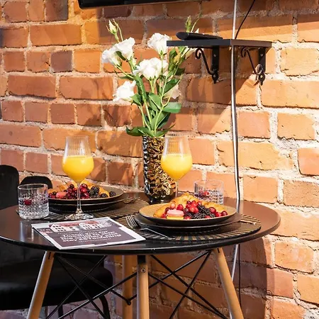 Bob W Centre - Avangard