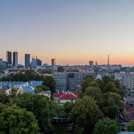 Bob W Centre - Avangard Apartment Tallinn