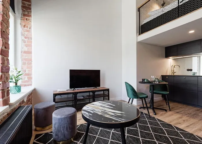 Bob W Centre - Avangard Apartament Tallin