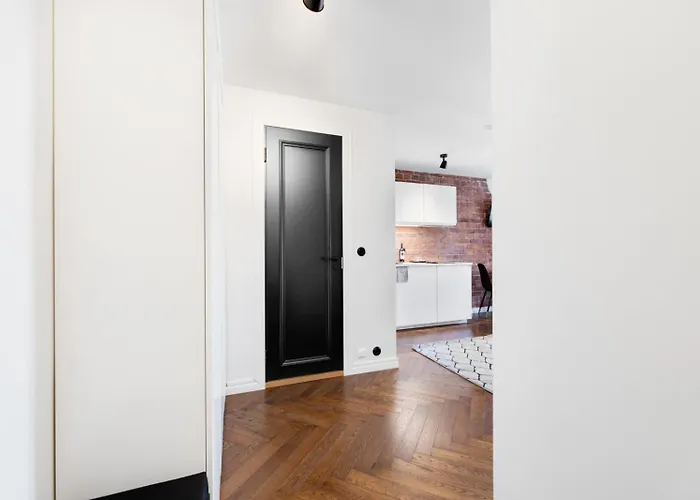 Bob W Centre - Avangard Apartament