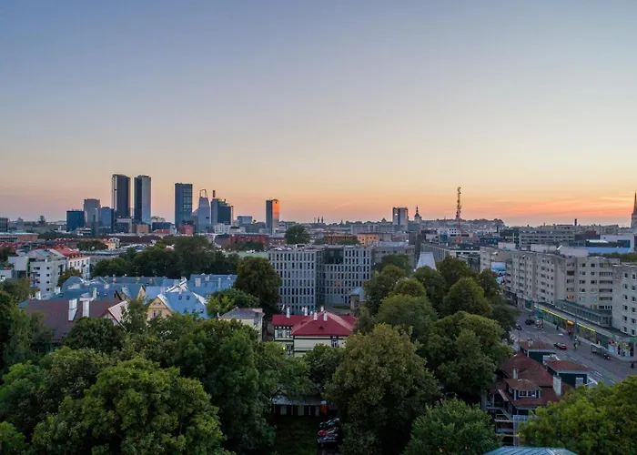 Bob W Centre - Avangard Apartament Tallin